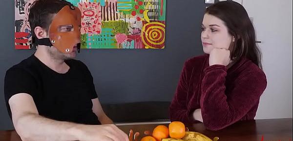  Fetish babe chatting behind the scenes